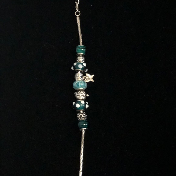 Charm bracelet - Picture 2 of 2